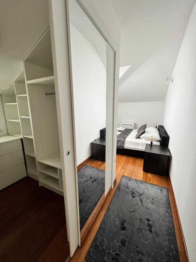 Sky - Beautiful Rooftop Apartment With Shared Pool Split Eksteriør billede