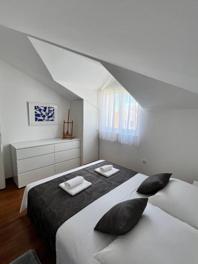 Sky - Beautiful Rooftop Apartment With Shared Pool Split Eksteriør billede